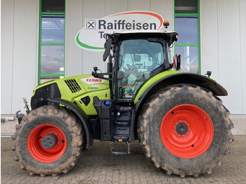 Ciągnik rolniczy CLAAS Axion 830