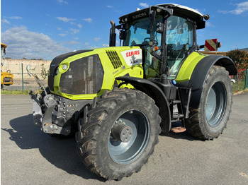 Ciągnik rolniczy CLAAS Axion 870