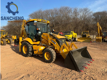 Koparko-ładowarka JCB 3CX