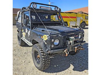 SUV Land Rover Defender 90: zdjęcie 2 SUV Land Rover Defender 90: zdjęcie 2