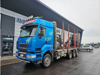 Samochód do drewna SISU