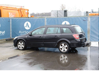 Sedan Opel Astra: zdjęcie 4