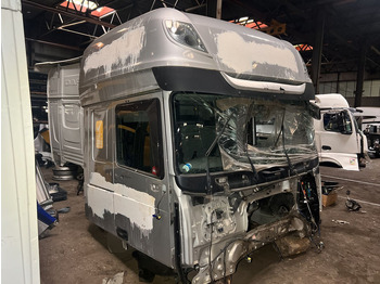 Kabina i wnętrze DAF XF