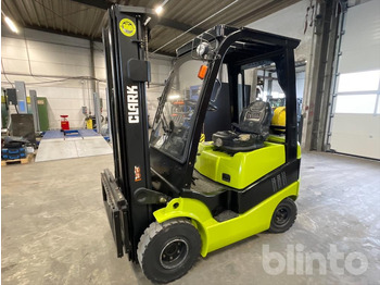 Wózek widłowy gazowy CLARK
