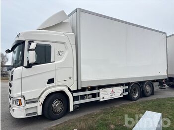 Samochód ciężarowy chłodnia SCANIA R 520