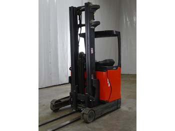 Reach truck LINDE R