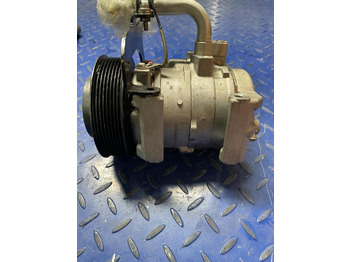 Sprężarka klimatyzacji DENSO