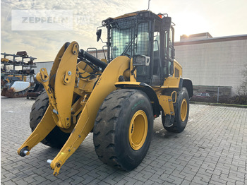 Ładowarka kołowa CATERPILLAR 926M