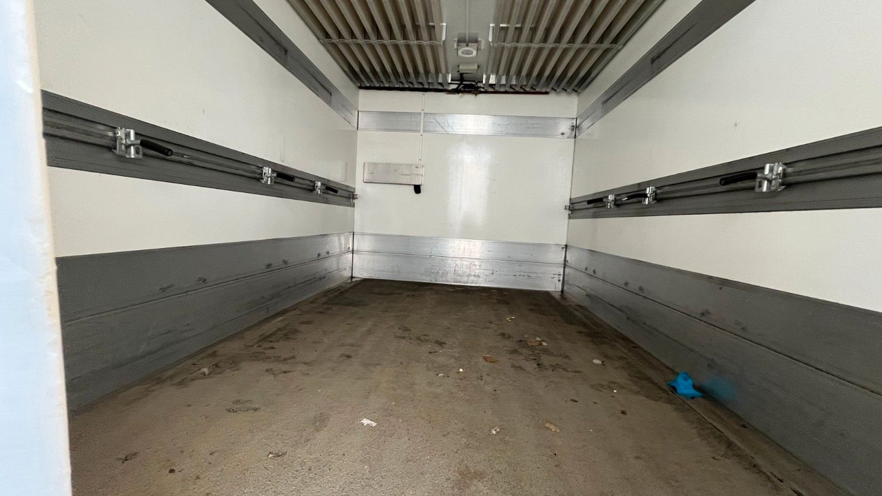 Iveco 50C18 Kühler Kühlkoffer Frigoblock Iveco 50C18 Kühler Kühlkoffer Frigoblock - Samochód dostawczy chłodnia: zdjęcie 5 Iveco 50C18 Kühler Kühlkoffer Frigoblock Iveco 50C18 Kühler Kühlkoffer Frigoblock - Samochód dostawczy chłodnia: zdjęcie 5