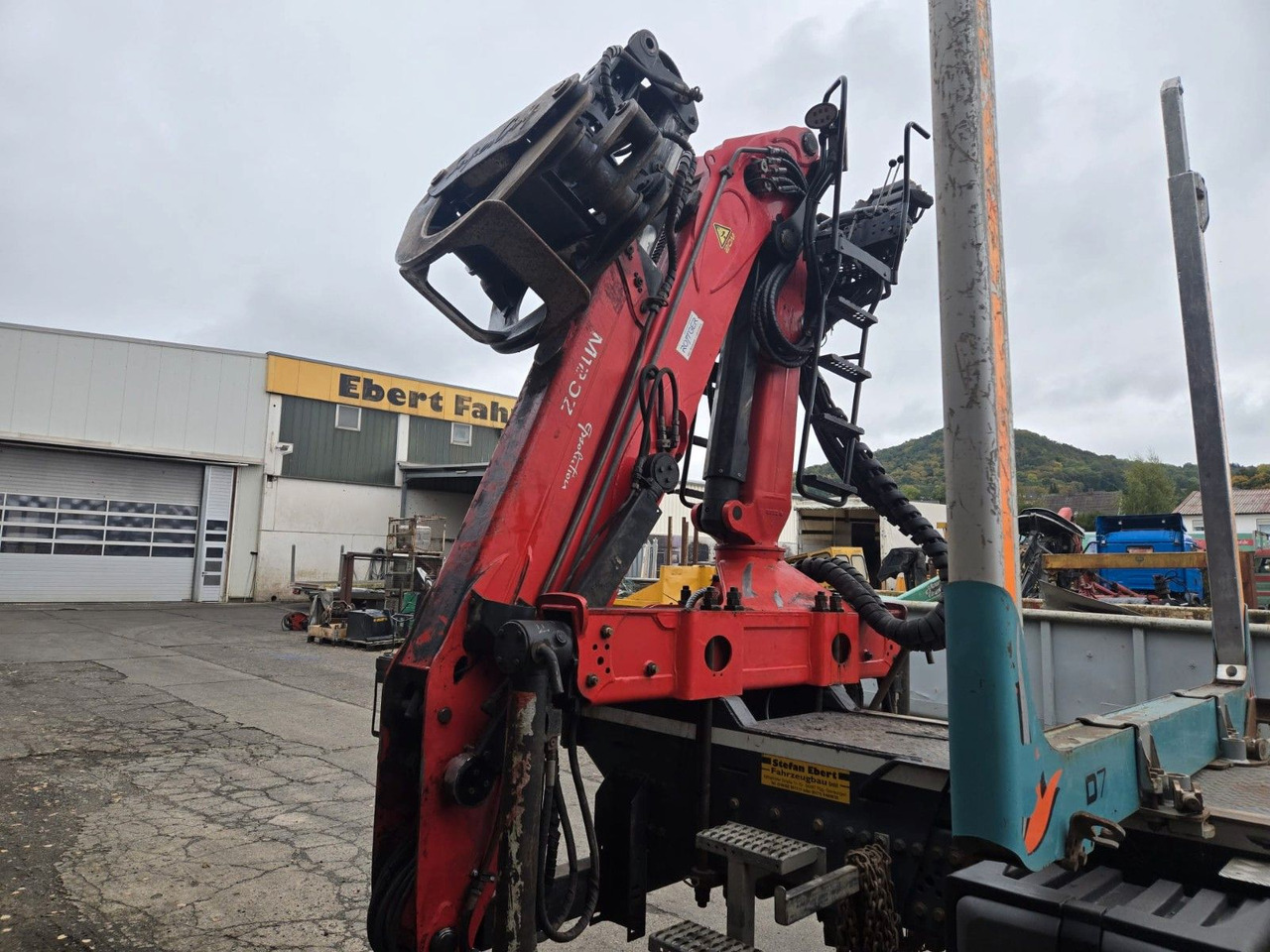 Mercedes-Benz Arocs 2651 Holztransporter Blatt Blatt Kran - Samochód do drewna, Samochod ciężarowy z HDS: zdjęcie 5 Mercedes-Benz Arocs 2651 Holztransporter Blatt Blatt Kran - Samochód do drewna, Samochod ciężarowy z HDS: zdjęcie 5
