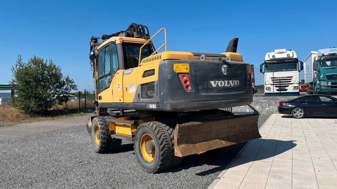 Volvo EW180D 20500 Kg Verstellausleger OilQuick - Koparka kołowa: zdjęcie 4 Volvo EW180D 20500 Kg Verstellausleger OilQuick - Koparka kołowa: zdjęcie 4