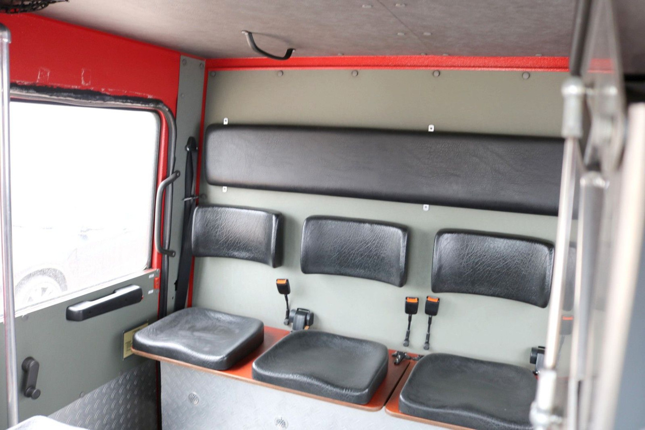 Mercedes-Benz SK 1224 4x4 DOKA + Lichtmast nur org. 22400 km - Samochód ciężarowy: zdjęcie 5 Mercedes-Benz SK 1224 4x4 DOKA + Lichtmast nur org. 22400 km - Samochód ciężarowy: zdjęcie 5