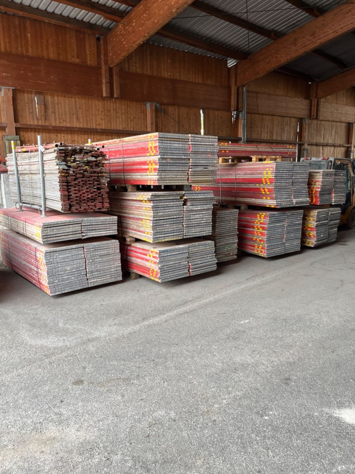 Sprzęt budowlany Fassadengerüst Ringer 2700 m2: zdjęcie 1