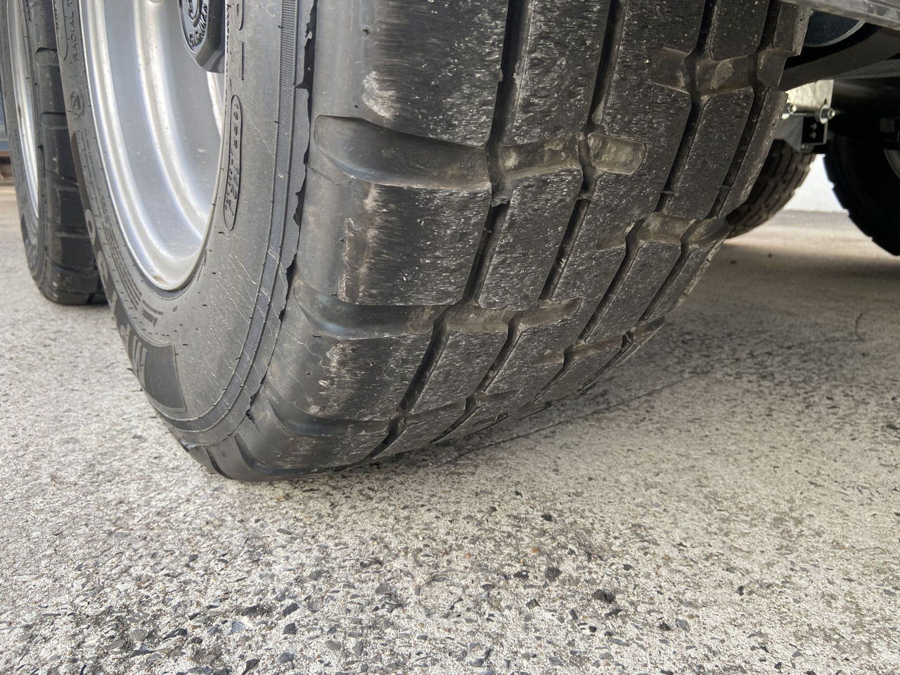 Möslein TTD 11 Breite Reifen 5,70 lang Kipper Tieflader, Breite Reifen, 5,70 m lang-- Neufahrzeug -- - Przyczepa wywrotka: zdjęcie 4 Möslein TTD 11 Breite Reifen 5,70 lang Kipper Tieflader, Breite Reifen, 5,70 m lang-- Neufahrzeug -- - Przyczepa wywrotka: zdjęcie 4