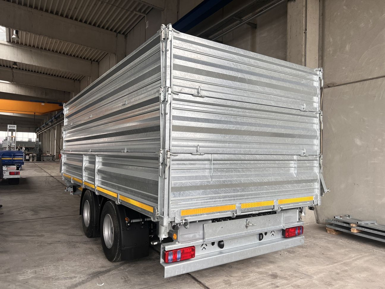 Möslein TTD 19 AB 19 t Tandem Kipper Tieflader2 x Aufsatzbordwänden-- Neufahrzeug -- - Przyczepa wywrotka: zdjęcie 2 Möslein TTD 19 AB 19 t Tandem Kipper Tieflader2 x Aufsatzbordwänden-- Neufahrzeug -- - Przyczepa wywrotka: zdjęcie 2