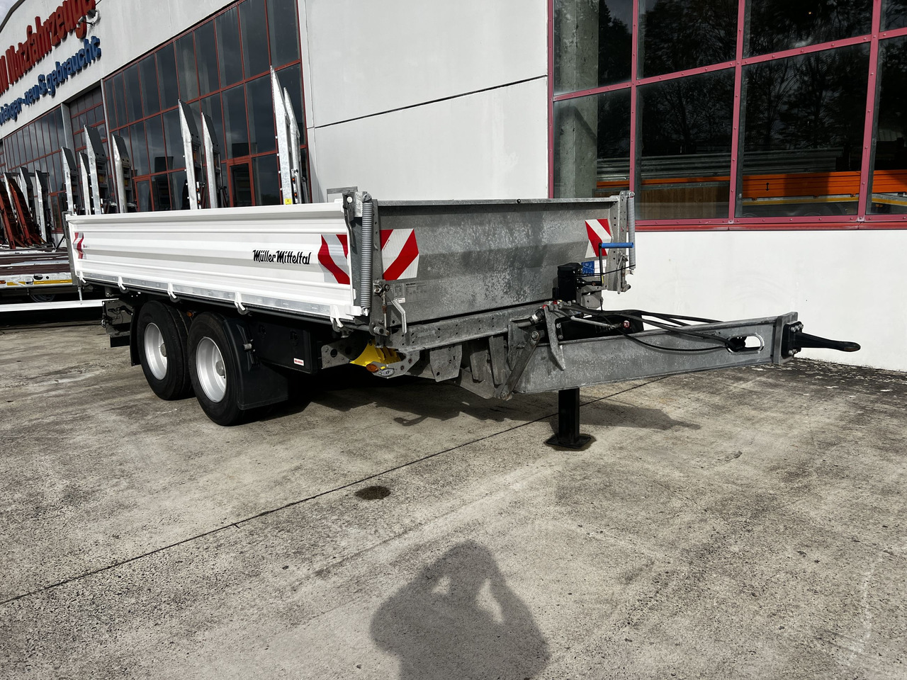Müller Mitteltal TA-2 14,4 t Tandemkipper- Tieflader Breitbereifung NEUWERTIG - Przyczepa wywrotka: zdjęcie 3 Müller Mitteltal TA-2 14,4 t Tandemkipper- Tieflader Breitbereifung NEUWERTIG - Przyczepa wywrotka: zdjęcie 3