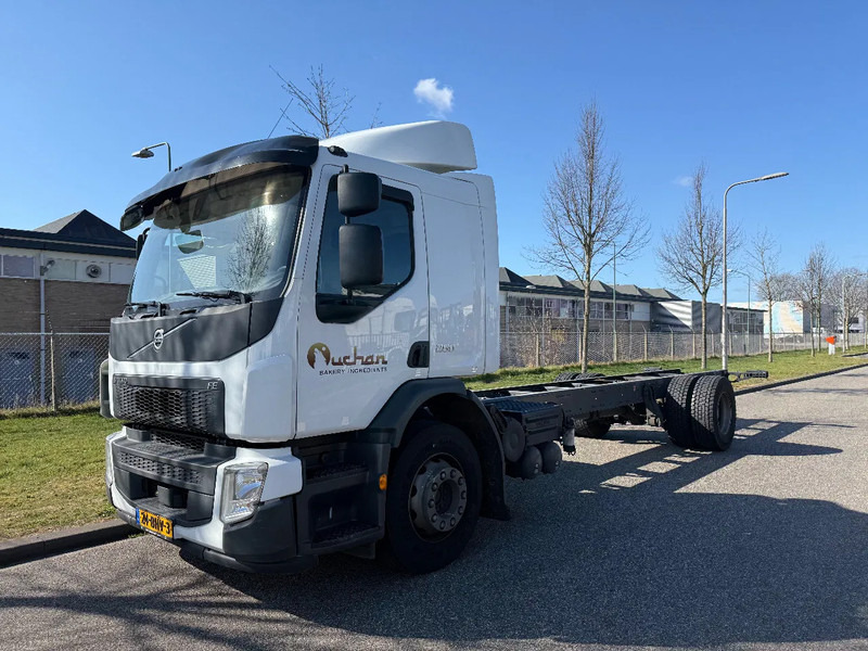 Volvo FE 280 euro 6 ! 11-2016 only 301.000 km - Samochód ciężarowe pod zabudowę: zdjęcie 2 Volvo FE 280 euro 6 ! 11-2016 only 301.000 km - Samochód ciężarowe pod zabudowę: zdjęcie 2