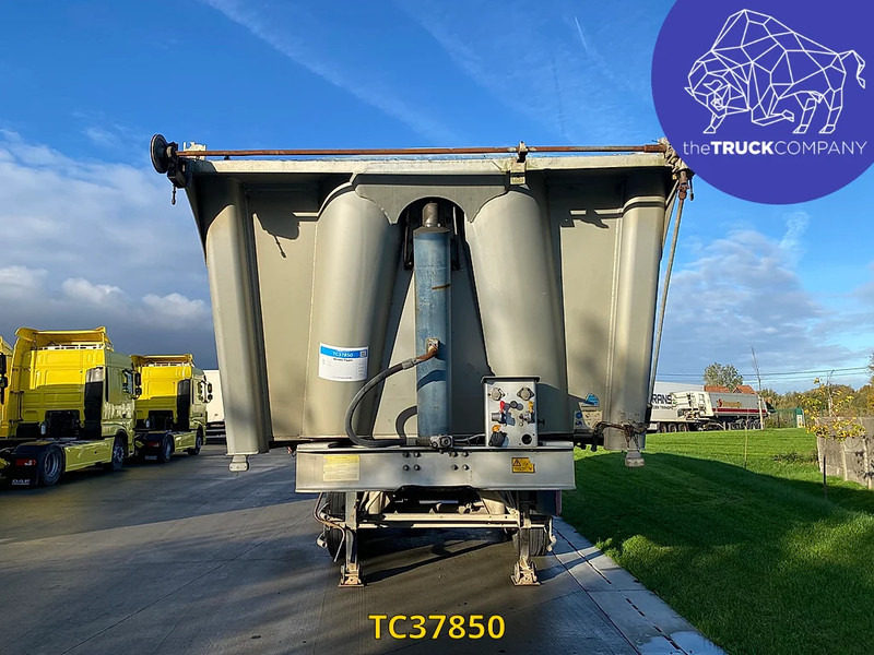 Benalu - Naczepa wywrotka: zdjęcie 4 Benalu - Naczepa wywrotka: zdjęcie 4