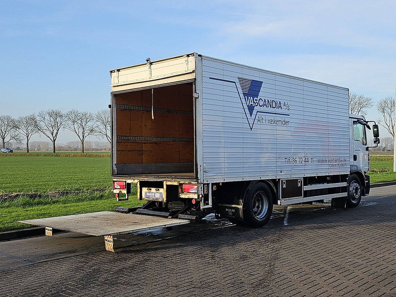 MAN 18.240 TGM AIRCO TAILLIFT - Samochód ciężarowy furgon: zdjęcie 3 MAN 18.240 TGM AIRCO TAILLIFT - Samochód ciężarowy furgon: zdjęcie 3