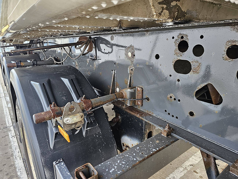 Naczepa wywrotka Schmitz Cargobull SKI 24 3: zdjęcie 9 Naczepa wywrotka Schmitz Cargobull SKI 24 3: zdjęcie 9