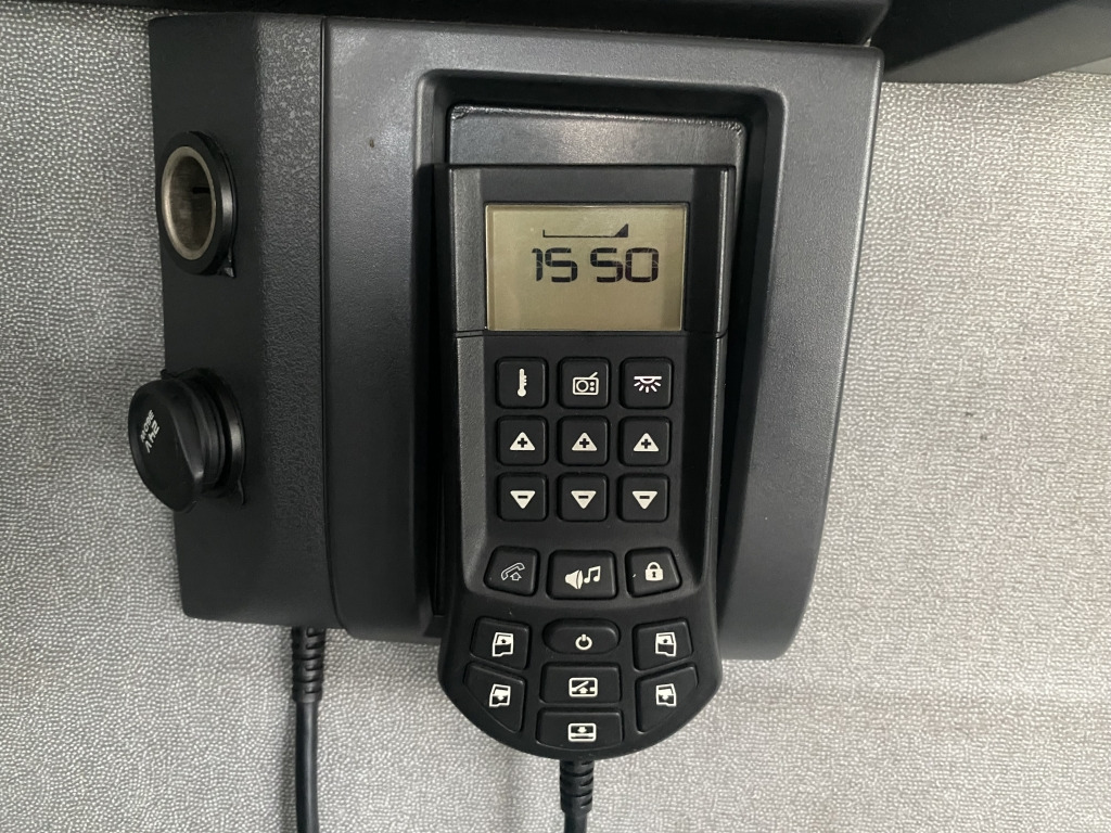 Renault T460 EURO6 Klima ACC-Tempomat Spurhalteassistent - Ciągnik siodłowy: zdjęcie 3 Renault T460 EURO6 Klima ACC-Tempomat Spurhalteassistent - Ciągnik siodłowy: zdjęcie 3