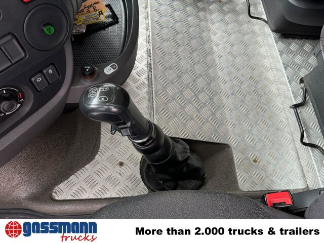 DAF XF 410 FA 4x2, Fahrschule, 2x AHK, 6 Sitze - Samochód ciężarowy skrzyniowy/ Platforma: zdjęcie 5 DAF XF 410 FA 4x2, Fahrschule, 2x AHK, 6 Sitze - Samochód ciężarowy skrzyniowy/ Platforma: zdjęcie 5