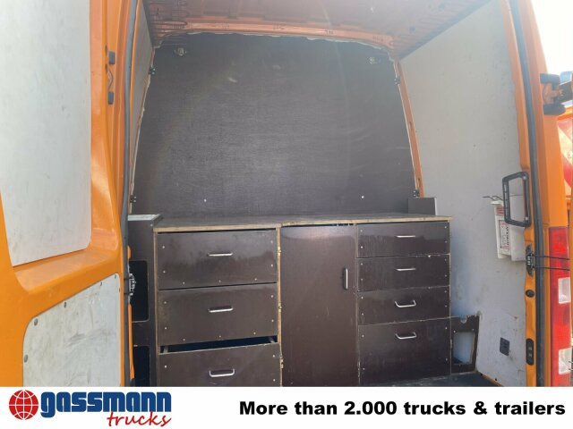 Iveco Daily 35S12 2,3 HPI 4x2, 8 Sitzplätze - Samochód dostawczy doka: zdjęcie 5 Iveco Daily 35S12 2,3 HPI 4x2, 8 Sitzplätze - Samochód dostawczy doka: zdjęcie 5