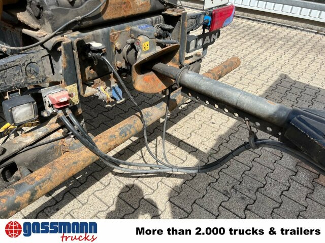 Krone AZP 18 - Przyczepa platforma/ Skrzyniowa: zdjęcie 4 Krone AZP 18 - Przyczepa platforma/ Skrzyniowa: zdjęcie 4