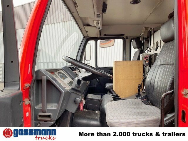 MAN 10.224 LC 4x2 BB Doka, TLF16/12, 6-Zylinder - Samochód pożarniczy: zdjęcie 3 MAN 10.224 LC 4x2 BB Doka, TLF16/12, 6-Zylinder - Samochód pożarniczy: zdjęcie 3