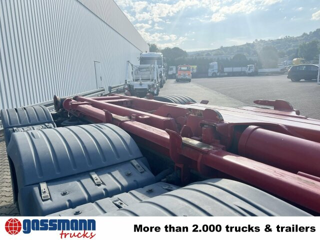 MAN TGA 25.530 8x4-4 BL, Lift-/Lenkachse - Ciężarówka hakowiec: zdjęcie 2 MAN TGA 25.530 8x4-4 BL, Lift-/Lenkachse - Ciężarówka hakowiec: zdjęcie 2