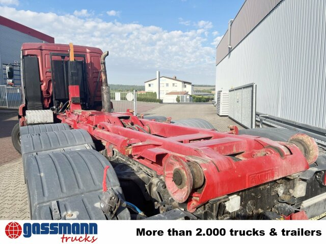 MAN TGA 25.530 8x4-4 BL, Lift-/Lenkachse - Ciężarówka hakowiec: zdjęcie 3 MAN TGA 25.530 8x4-4 BL, Lift-/Lenkachse - Ciężarówka hakowiec: zdjęcie 3