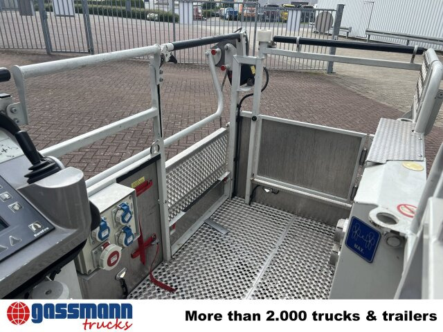 MAN TGA 26.360 6x2-2 LL, Magirus ALP 375 - Samochód pożarniczy: zdjęcie 3 MAN TGA 26.360 6x2-2 LL, Magirus ALP 375 - Samochód pożarniczy: zdjęcie 3