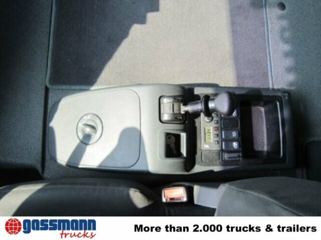 MAN TGM 12.280BL 4x2 - Ciężarówka do przewozu samochodów: zdjęcie 2 MAN TGM 12.280BL 4x2 - Ciężarówka do przewozu samochodów: zdjęcie 2