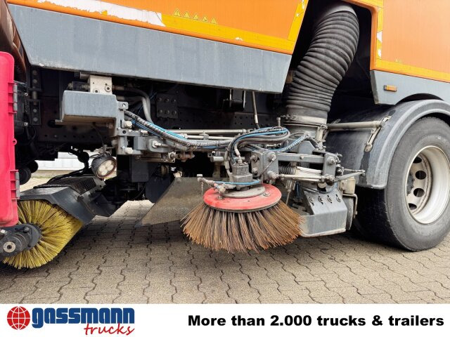 MAN TGM 18.250 4X2 BB, Kehrmaschine Brock SL200/2 - Zamiatarka uliczna: zdjęcie 3 MAN TGM 18.250 4X2 BB, Kehrmaschine Brock SL200/2 - Zamiatarka uliczna: zdjęcie 3