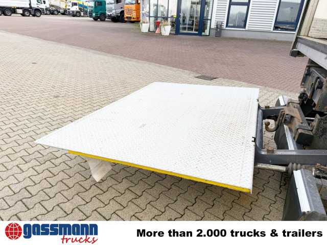 Mercedes-Benz Atego 1330 4x4, Iso-Koffer mit Heizung, LBW - Samochód ciężarowy furgon: zdjęcie 2 Mercedes-Benz Atego 1330 4x4, Iso-Koffer mit Heizung, LBW - Samochód ciężarowy furgon: zdjęcie 2