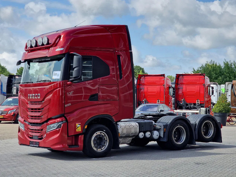 Iveco S-WAY 570 6x2 - Retarder - Full air - 3.20 WB - Navi - Ciągnik siodłowy: zdjęcie 3 Iveco S-WAY 570 6x2 - Retarder - Full air - 3.20 WB - Navi - Ciągnik siodłowy: zdjęcie 3