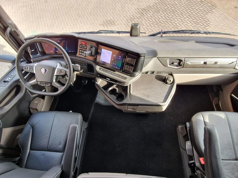 Ciągnik siodłowy Scania 590S V8 NGS Highline 4x2 - New - Retarder - Leather - Alloy wheels Led - Navi - NEW!: zdjęcie 13