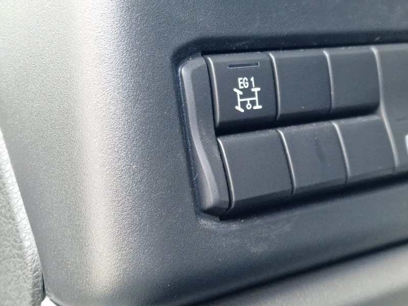 Ciągnik siodłowy Scania 590S V8 NGS Highline 4x2 - New - Retarder - Leather - Alloy wheels Led - Navi - NEW!: zdjęcie 18