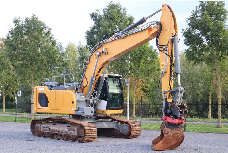 Liebherr R924 WLC | ROTOTILT R8 | BUCKET | - Koparka gąsienicowa: zdjęcie 5 Liebherr R924 WLC | ROTOTILT R8 | BUCKET | - Koparka gąsienicowa: zdjęcie 5
