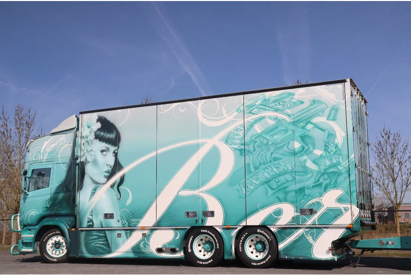 Scania R560 V8 | BERTHONS HOT ROD | CUSTOM SPECIAL TRUCK - Samochód ciężarowy furgon: zdjęcie 3 Scania R560 V8 | BERTHONS HOT ROD | CUSTOM SPECIAL TRUCK - Samochód ciężarowy furgon: zdjęcie 3