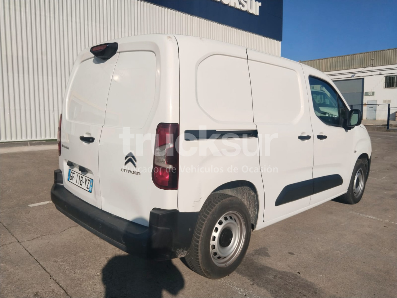 CITROEN BERLINGO - Dostawczy kontener: zdjęcie 3 CITROEN BERLINGO - Dostawczy kontener: zdjęcie 3