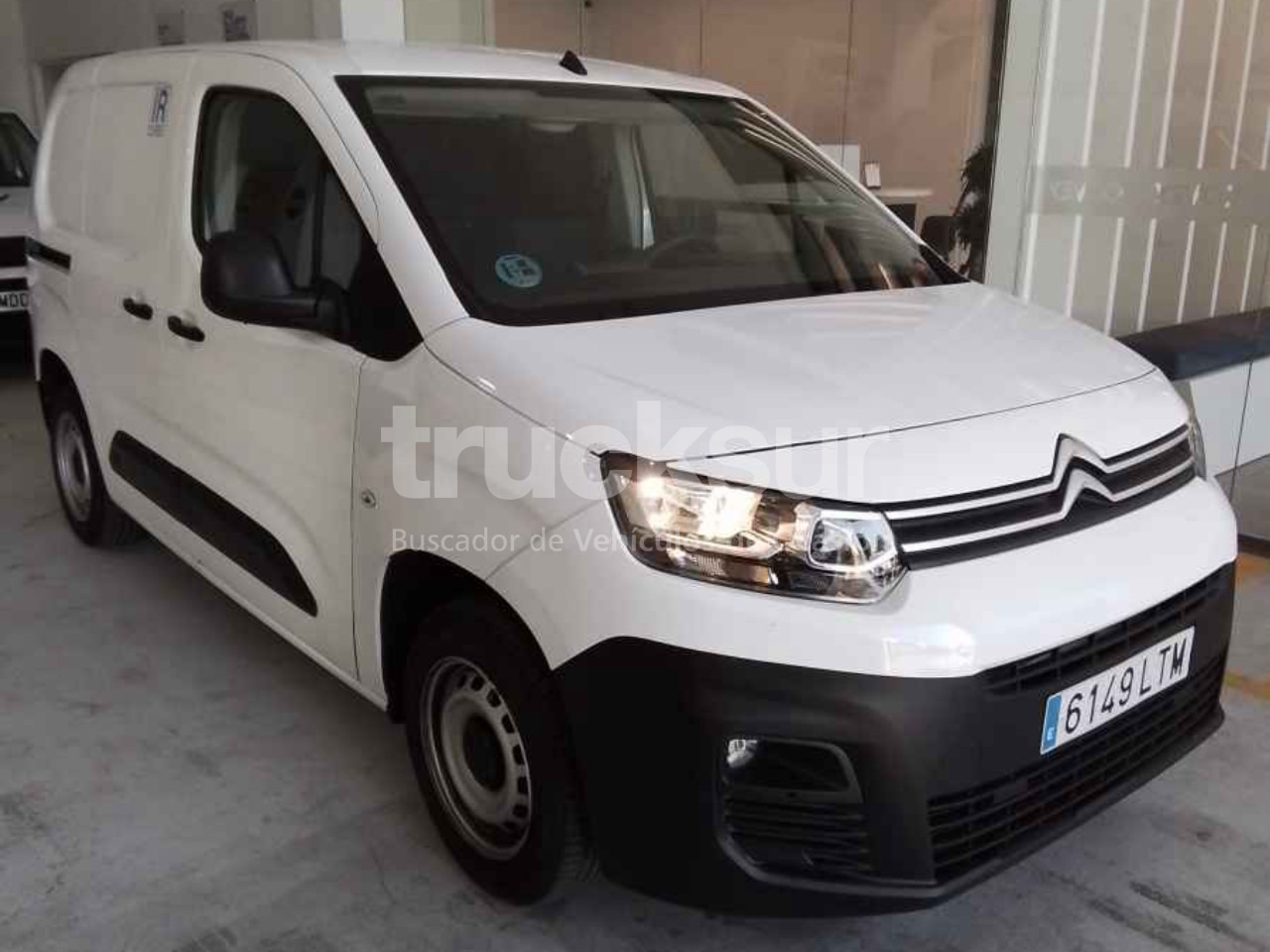 CITROEN BERLINGO IR - Dostawczy kontener: zdjęcie 2 CITROEN BERLINGO IR - Dostawczy kontener: zdjęcie 2