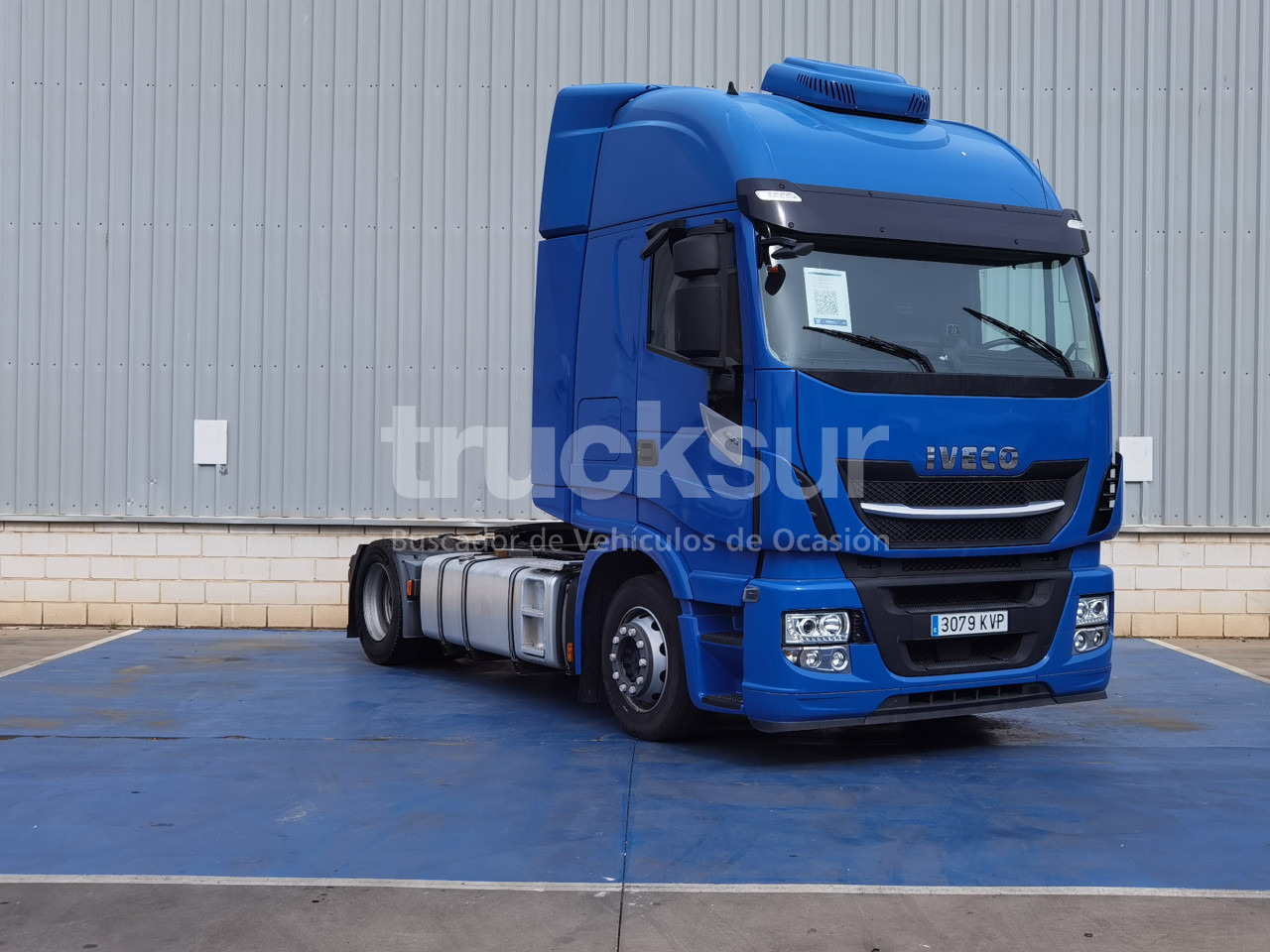 IVECO STRALIS AS440S46T/P HI-WAY - Ciągnik siodłowy: zdjęcie 2 IVECO STRALIS AS440S46T/P HI-WAY - Ciągnik siodłowy: zdjęcie 2