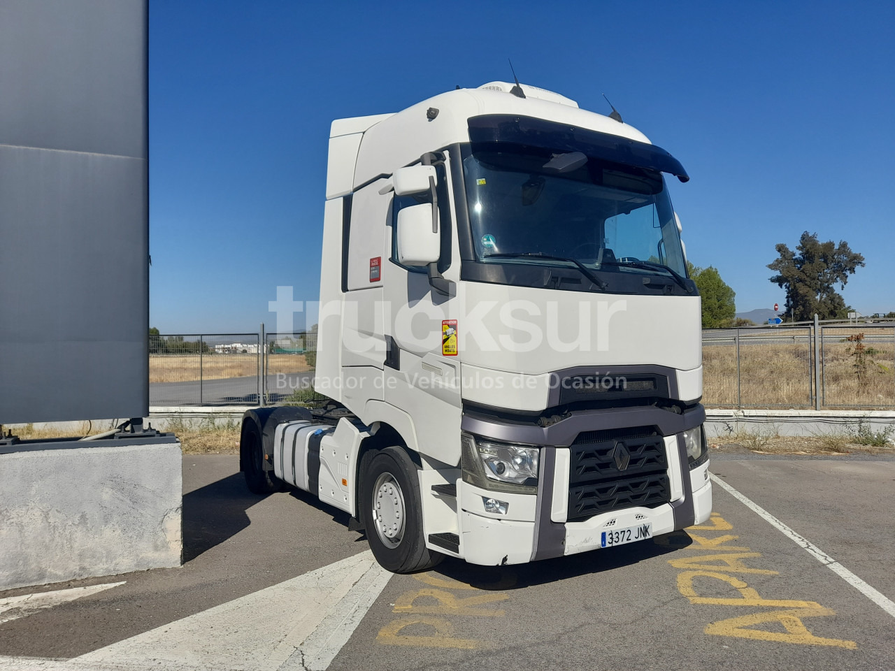 RENAULT T520 HIGH SLEEPER CAB - Ciągnik siodłowy: zdjęcie 2 RENAULT T520 HIGH SLEEPER CAB - Ciągnik siodłowy: zdjęcie 2