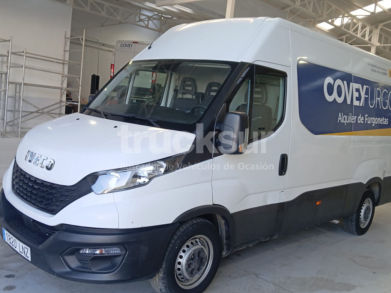 IVECO 35S14 12M3 - Dostawczy kontener: zdjęcie 1 IVECO 35S14 12M3 - Dostawczy kontener: zdjęcie 1