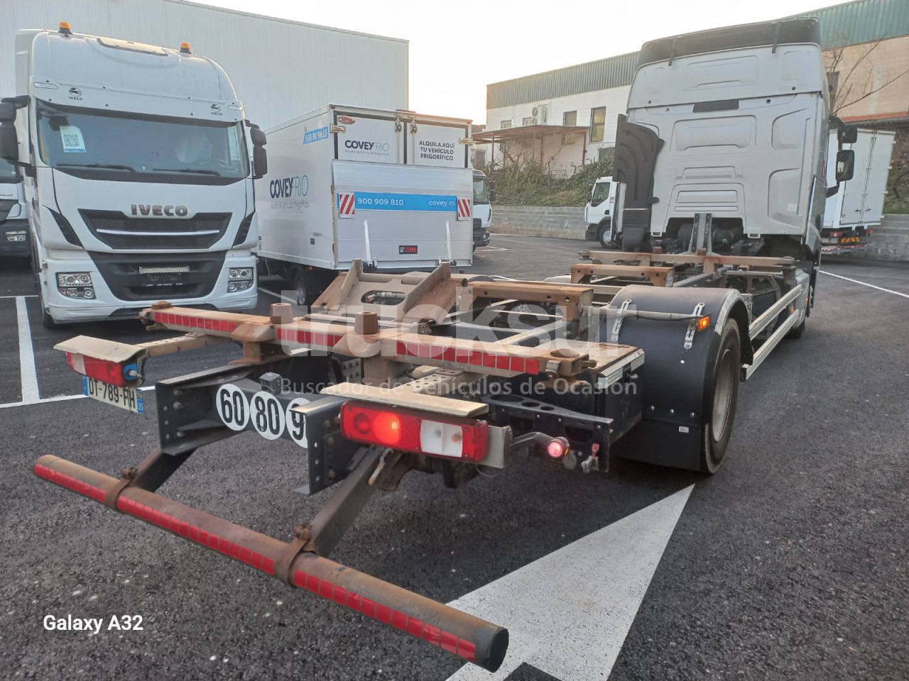 RENAULT T430 - Ciężarówka kontenerowiec/ System wymienny: zdjęcie 3 RENAULT T430 - Ciężarówka kontenerowiec/ System wymienny: zdjęcie 3