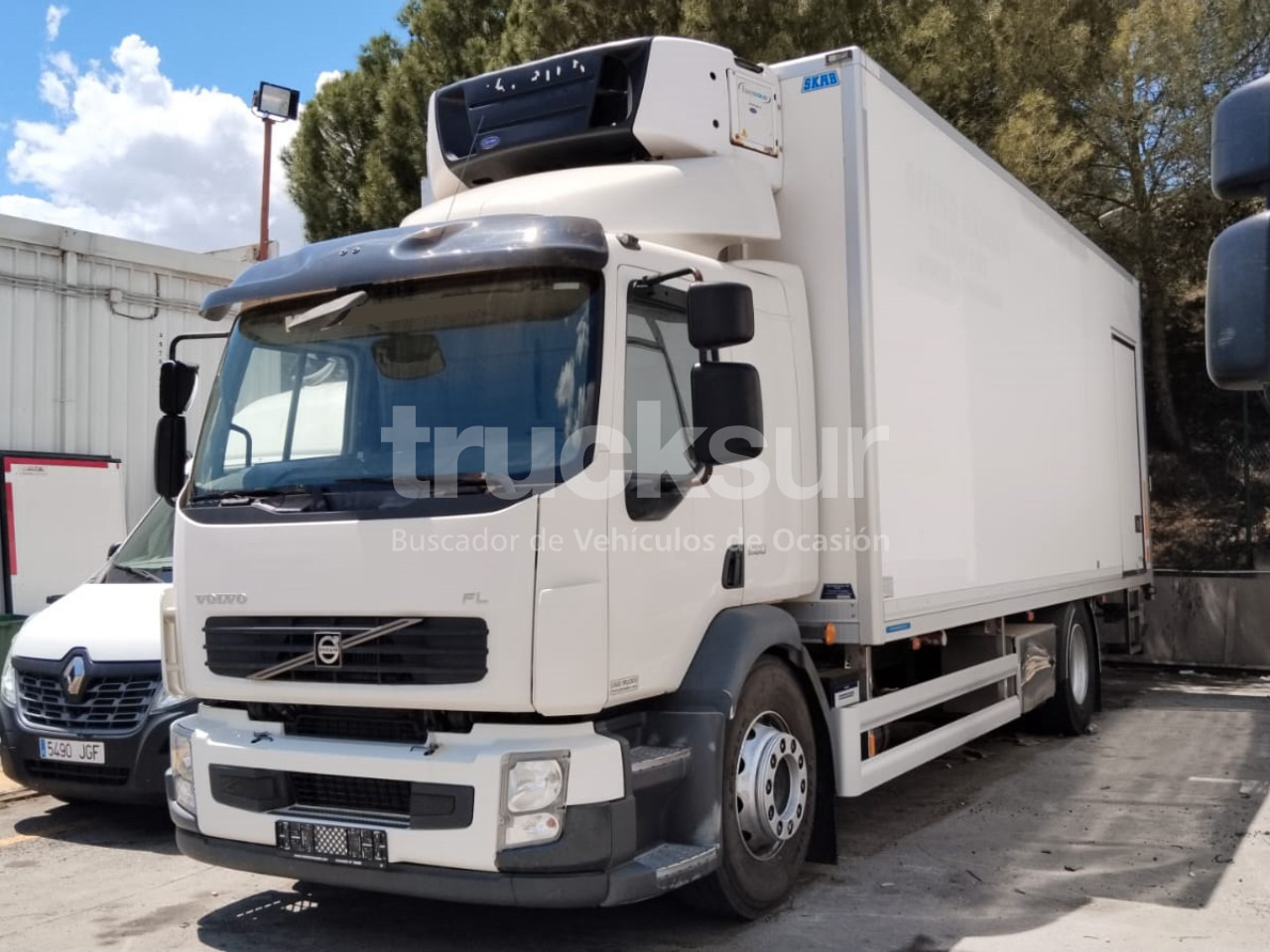 VOLVO FL290 - Samochód ciężarowy chłodnia: zdjęcie 1 VOLVO FL290 - Samochód ciężarowy chłodnia: zdjęcie 1