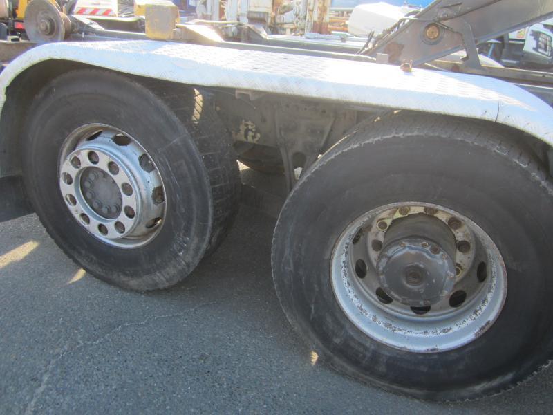 Mercedes Actros - Ciężarówka hakowiec: zdjęcie 4 Mercedes Actros - Ciężarówka hakowiec: zdjęcie 4