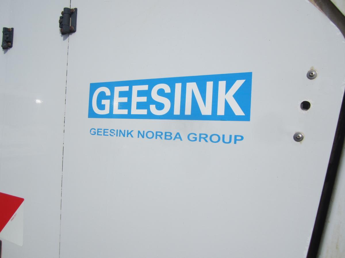 Mercedes Axor 2533 - Śmieciarka: zdjęcie 4 Mercedes Axor 2533 - Śmieciarka: zdjęcie 4