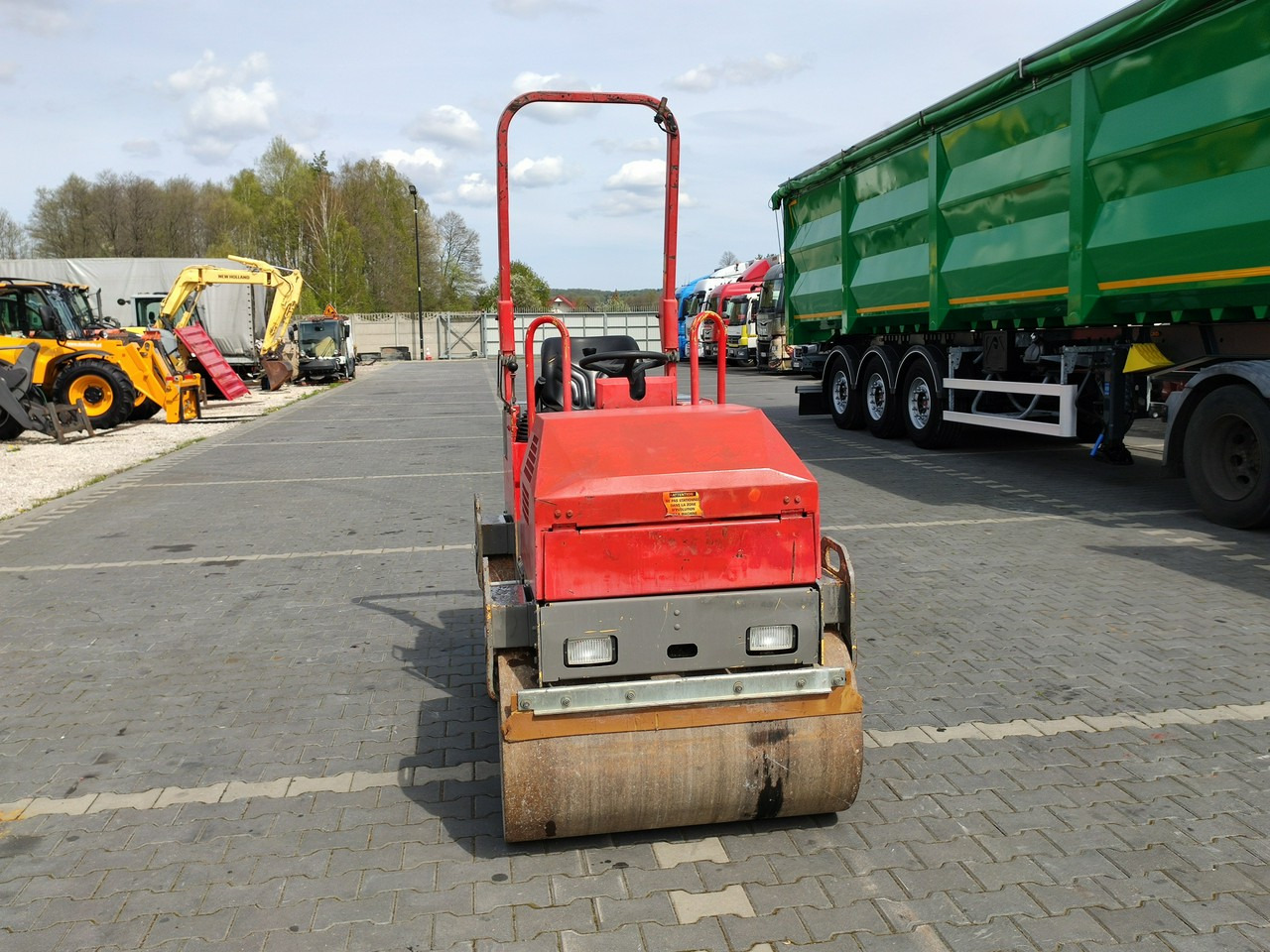 Bomag BW 100 ADM-2 1,6t - Walec: zdjęcie 4 Bomag BW 100 ADM-2 1,6t - Walec: zdjęcie 4